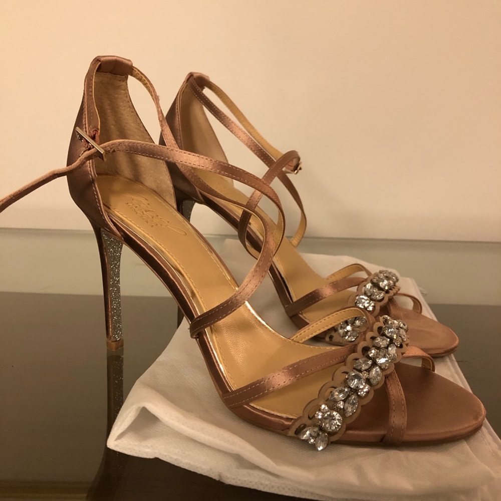 jewel by Begley Mischka cross strap shoes